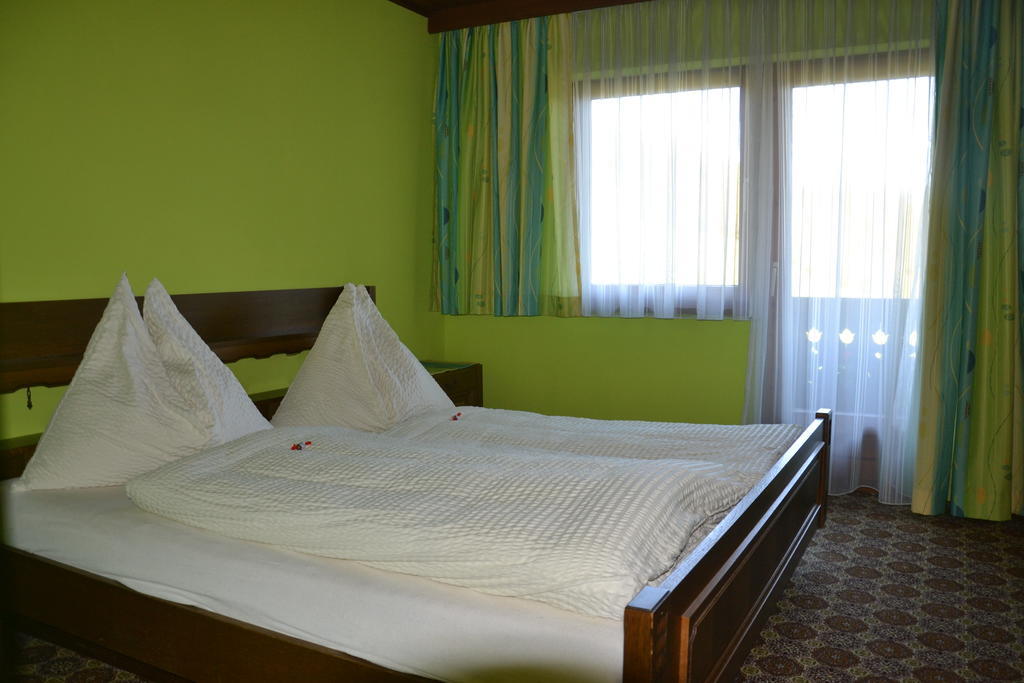 Bauernhof Bachrain Villa Taxenbach Habitación foto